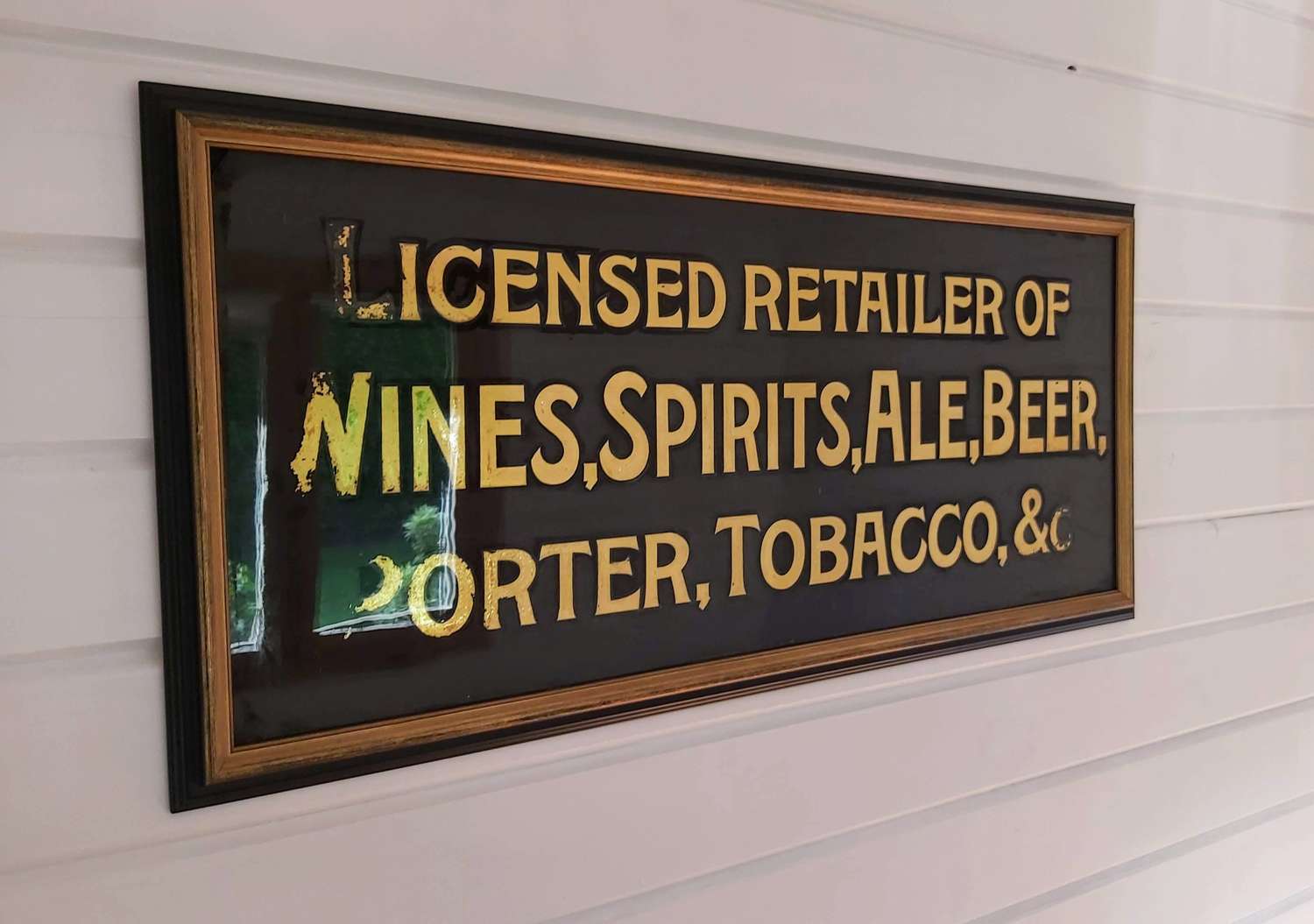 Late 19th century Public House glass sign