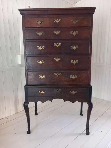 Early 18th Century Irish Oak Chest on Stand