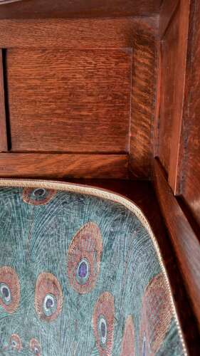 19th Century George Montague Ellwood Arts & Crafts period Oak Settle