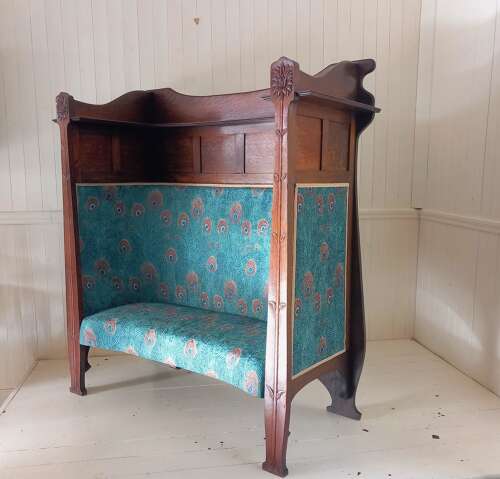 19th Century George Montague Ellwood Arts & Crafts period Oak Settle