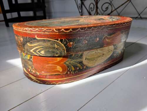 Late 18th Century Folk art Bridal Box