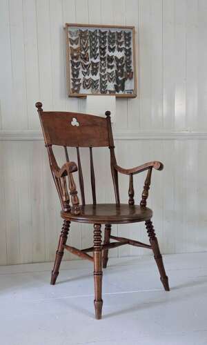 Victorian beech 'Penny' seat Windsor Chair