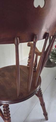 Victorian beech 'Penny' seat Windsor Chair