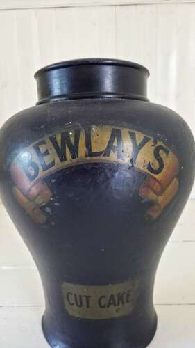 Early 20th Century Bewlays Tobacconist painted plaster Advertising Jar