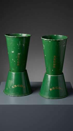 A pair of 20th century Florist Vases